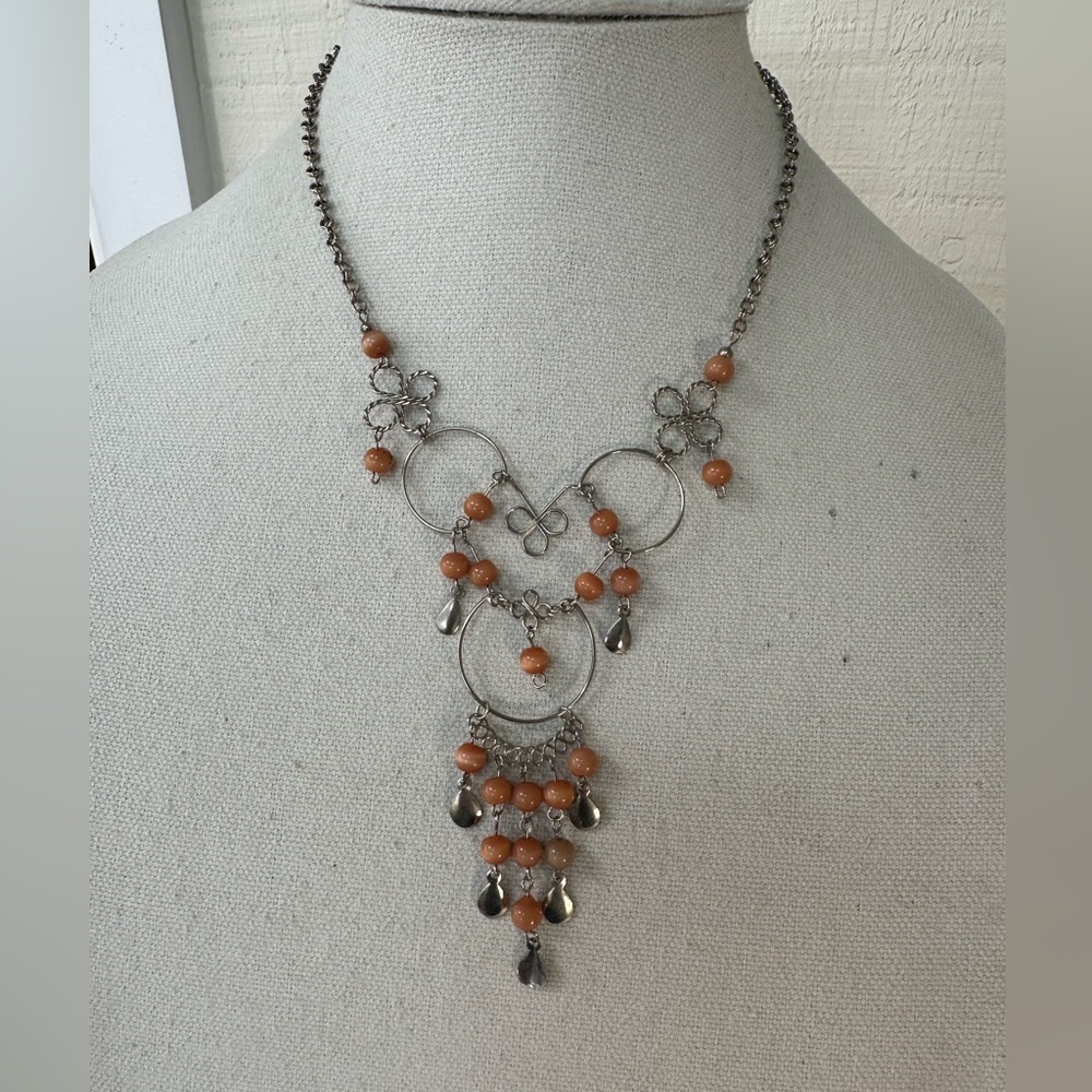 Dainty peach bead and wire statement necklace